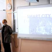 Вторая сессия СДИ «Владивосток - город будущего» в МЛШ: команды представили идеи проектов и сыграли в деловую игру с руководителем проектного офиса администрации Владивостока  