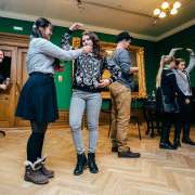 Ученики пятых классов МЛШ учились говорить без слов на мастер-классе французского мима