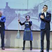 Последний звонок: прощай, школа, мы всегда будем помнить чудесные школьные годы! 