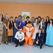 Дорогие наши выпускники, поздравляем с вручением аттестатов! 