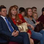 «Мы в город Изумрудный идем дорогой трудной…»