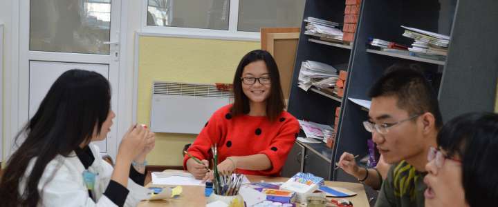 Из Международной лингвистической школы с сувениром