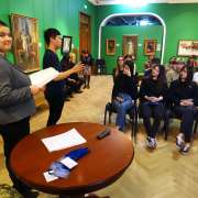Учеников Международной лингвистической школы поблагодарили за вклад в волонтерское движение края