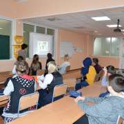Старшеклассники Международной лингвистической школы узнали, что такое ответственное поведение