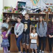 Старшеклассники Международной лингвистической школы: открытые сердца и добрые дела