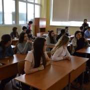 Старшеклассники Международной лингвистической школы узнали, что такое ответственное поведение