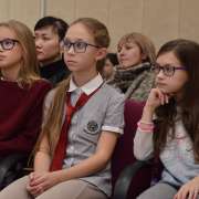 Новогодний концерт в Международной лингвистической школе –  фейерверк эмоций и улыбок! 