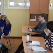 Старшеклассники Международной лингвистической школы узнали, что такое ответственное поведение
