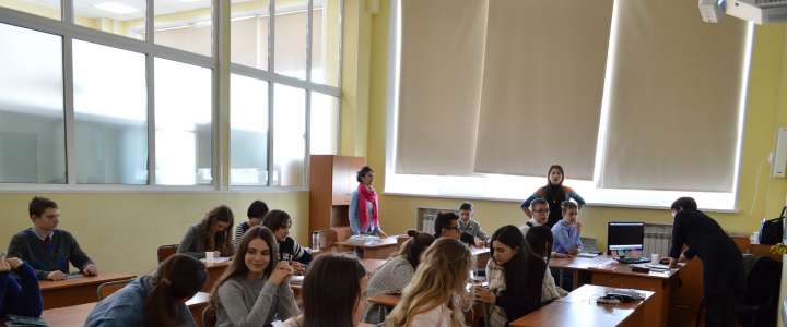 Старшеклассники Международной лингвистической школы узнали, что такое ответственное поведение