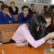 Заместитель директора по науке Марина Артеменко подводит итоги Недели науки в МЛШ 