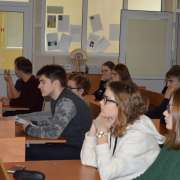 Глобальные проблемы парникового эффекта, мусорная война человека, опасность корня лотоса - об этом и не только узнали ученики МЛШ на Неделе науки