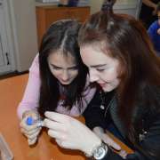 Глобальные проблемы парникового эффекта, мусорная война человека, опасность корня лотоса - об этом и не только узнали ученики МЛШ на Неделе науки