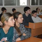 Неделя науки в МЛШ: мы хотим познакомить учеников с достижениями науки и показать, как открытия ученых меняют жизнь людей здесь и сейчас 