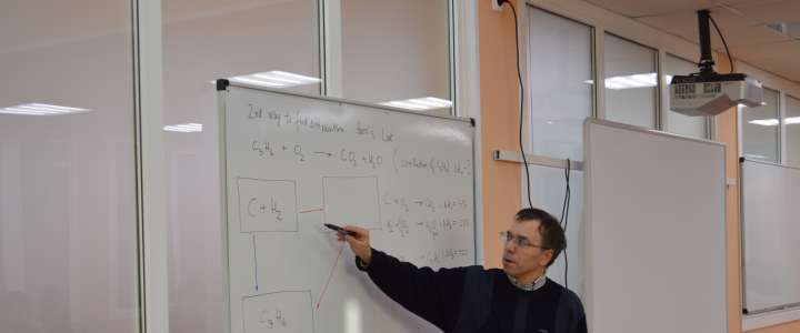 Химия и жизнь Андрея Артемьянова