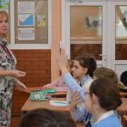Творческий урок литературы прошел в Международной лингвистической школе