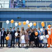 Выпускникам Международной лингвистической школы вручили аттестаты