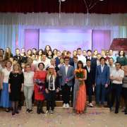 Поздравление выпускникам 9 класса от директора Международной лингвистической школы 