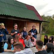 Откуда берут начало Смольные водопады и что любит есть на ужин тигр, узнали старшеклассники Международной лингвистической школы