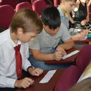 Грамотность в мире цифровых технологий необходима, считают ученики Международной лингвистической школы