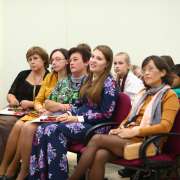 Дорогие коллеги, от всего сердца поздравляю вас со Всемирным днем учителя!