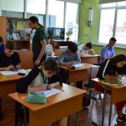 Тренеры из Москвы подготовят учеников МЛШ к сдаче ЕГЭ