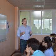 Ученые The North Pacific Marine Science Organization провели цикл лекций для учеников Международной лингвистической школы