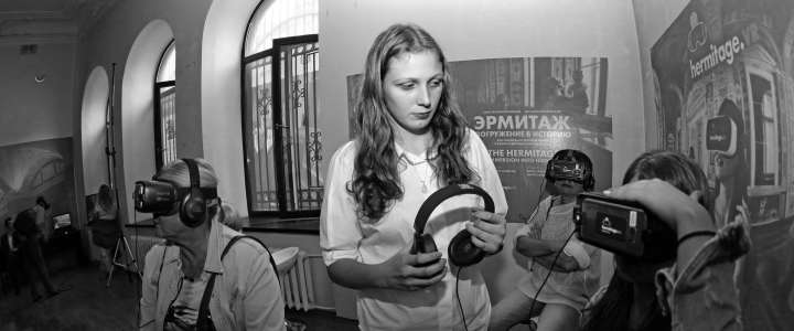 Дни Эрмитажа во Владивостоке прошли при активном участии волонтеров Международной лингвистической школы
