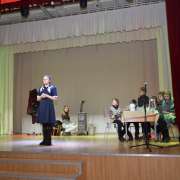 «Разве погибнуть ты нам завещала, Родина? Жизнь обещала, любовь обещала, Родина»