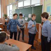 Шестиклассники Международной лингвистической школы показали, как можно «играть» с метафорами