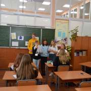 Шестиклассники Международной лингвистической школы показали, как можно «играть» с метафорами