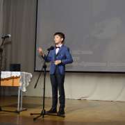 Поэтические чтения. Классика: пятиклассники Международной лингвистической школы мастерски читали Пушкина 