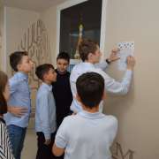 Пятиклассники Международной лингвистической школы первыми сыграли в School Quest