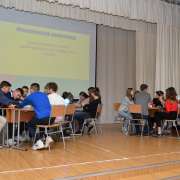 Game Club : проверяем свои знания по физике и информатике
