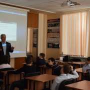 Пятиклассники МЛШ знают, как вести себя в чрезвычайной ситуации