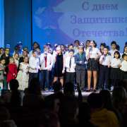 Дорогие коллеги, поздравляем вас с Днем Защитников Отечества!