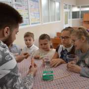 Неделя наук, день четвертый: удивительные свойства почв, экспериментальная физика, защита  проектов