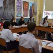 В Международной лингвистической школе состоялся «визит стажеров» Школы педагогики ДВФУ	