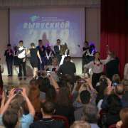 Поздравление директора Международной лингвистической школы Ольги Шевченко выпускникам основной образовательной программы и программы Международного бакалавриата 
