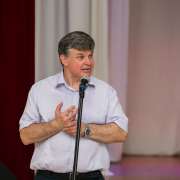 «Привет, Владивосток!»: в Международной лингвистической школе открылся совместный проект с МГУ им. М. Ломоносова