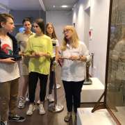 Восьмиклассники МЛШ познакомились с «Филигранным искусством Японии»