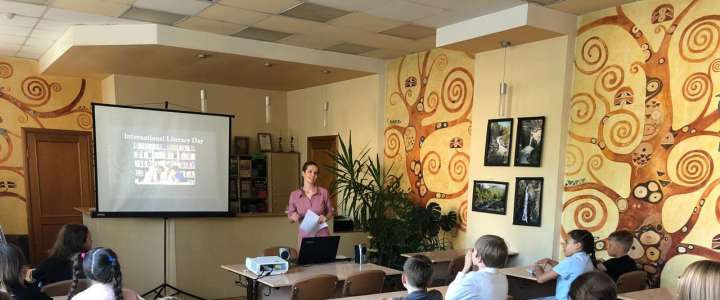 Literacy day: поход в библиотеку, дискуссии, переводы 