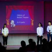 В Международной лингвистической школе проходит International Week 	