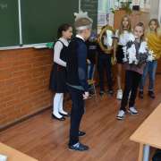 «Сыр выпал — с ним была плутовка такова»: пятиклассники МЛШ изучают басни