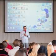 Глава ДНС Дмитрий Алексеев: деньги - это инструмент, который необходим для улучшения жизни людей