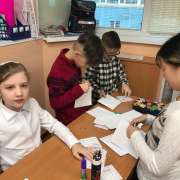 Ученики 3-4 классов Международной лингвистической школы убедились, что будущее планеты за энергией солнца и ветра   