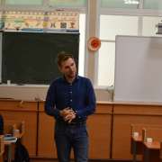 У профильных классов МЛШ начались лекции с профессионалами