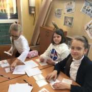Ученики 3-4 классов Международной лингвистической школы убедились, что будущее планеты за энергией солнца и ветра   