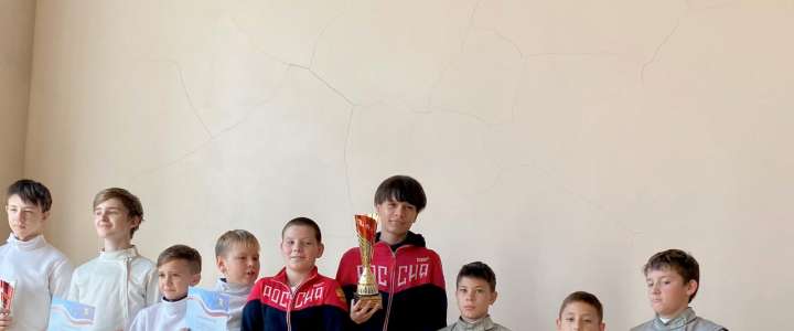 Семиклассник Международной лингвистической школы стал лучшим в своей возрастной категории на турнире «Клинок Дальнего Востока»