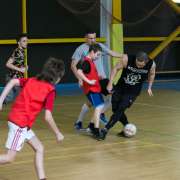 Ученики МЛШ и их родители сыграли в футбол и шахматы