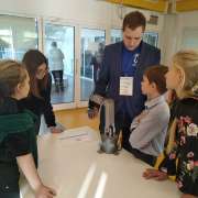 Пятиклассники Международной лингвистической школы стали первыми посетителями Технопарка «Кванториум»